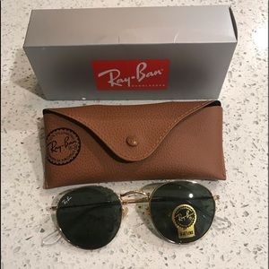 Round Ray-Bans